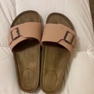 Beige pink sandals
